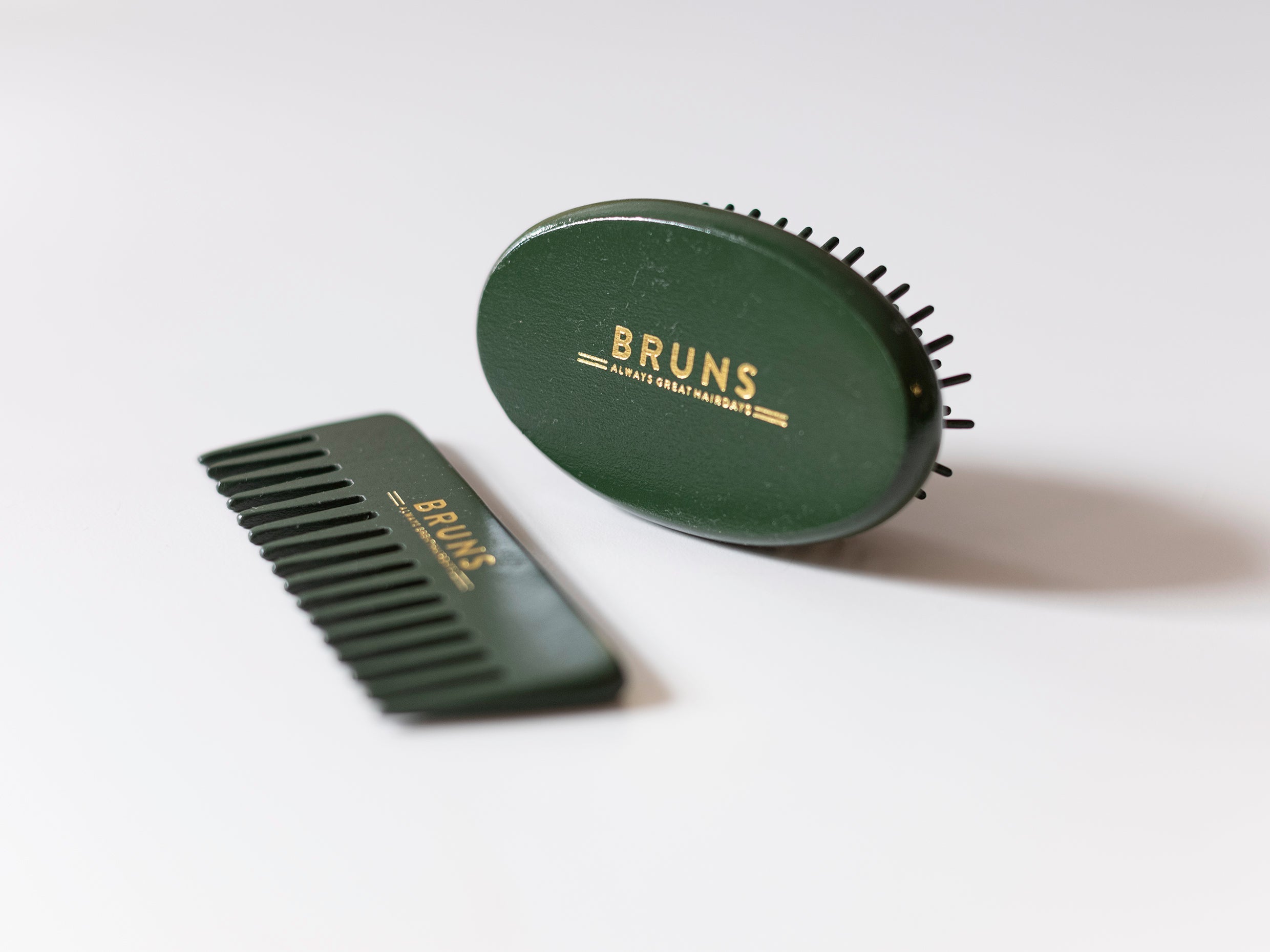BRUNS Borste & Kam